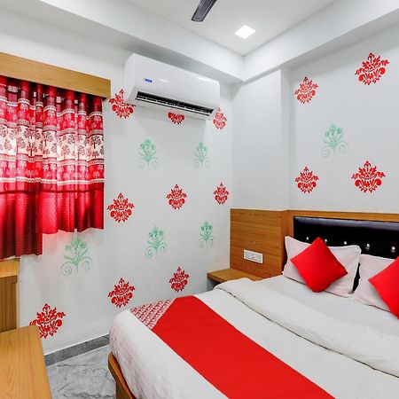 Hotel O Green City Surat Esterno foto